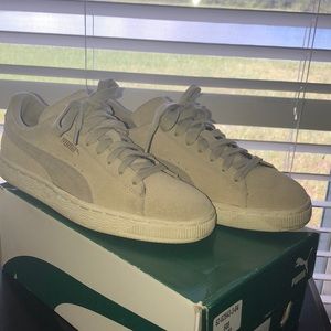 Suede Pumas Sneakers